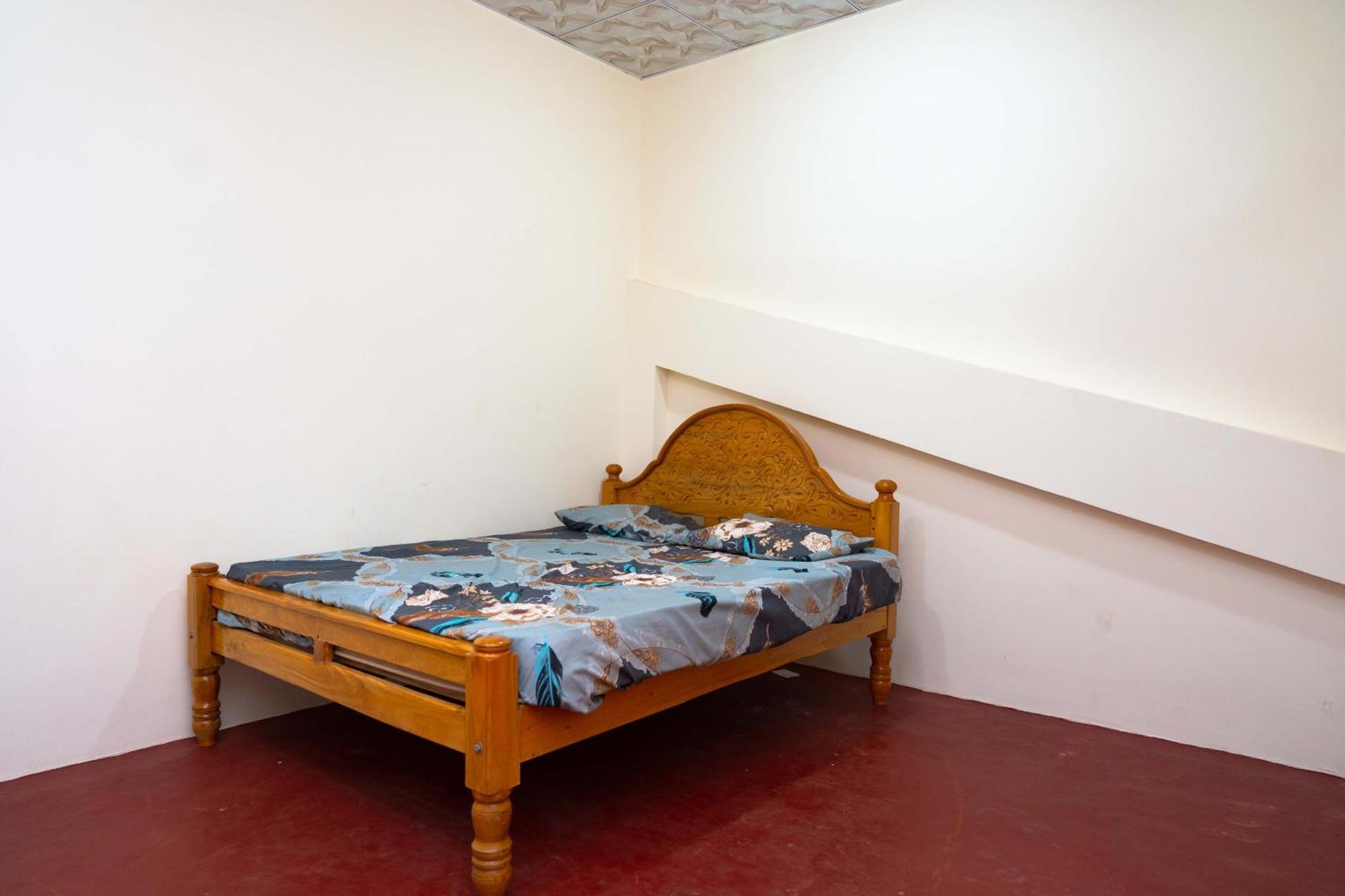 Pgs Hall Jaffna Esterno foto